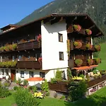 Guest house Apart-garni Alpevita 3*