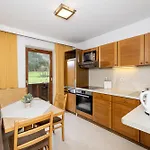 Apart-garni Alpevita Guest house 3*