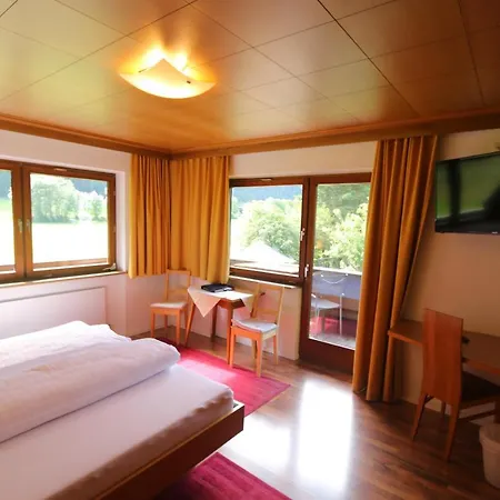 Apart-garni Alpevita Guest house 3*