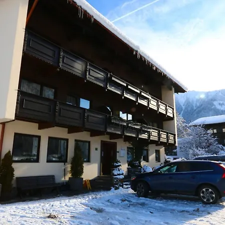 Apart-garni Alpevita 3* Mayrhofen