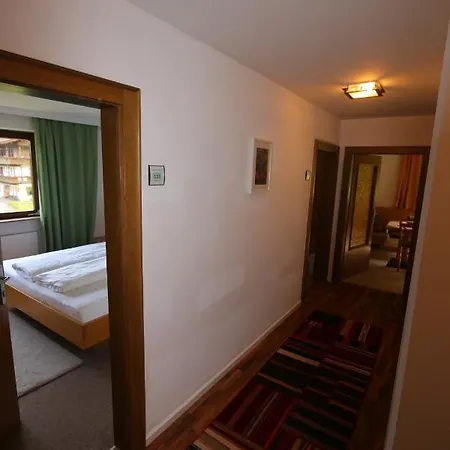 Apart-garni Alpevita Guest house