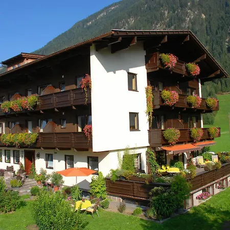 Gasthuis Apart-garni Alpevita 3*