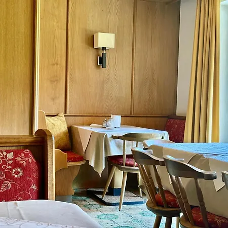 Apart-garni Alpevita 3* Mayrhofen