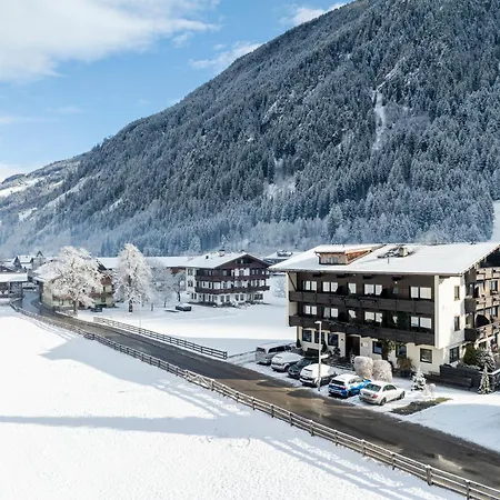 Pensionat Apart-garni Alpevita 3*