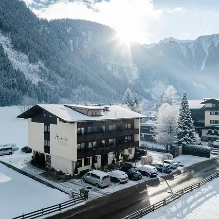 Apart-garni Alpevita 3* Mayrhofen