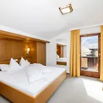 أبارت-غارني ألبيفيتا 3*