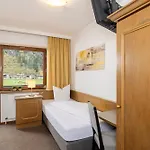 أبارت-غارني ألبيفيتا 3*