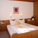 أبارت-غارني ألبيفيتا 3*